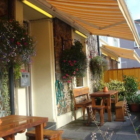 Glendower Hotel Goodwick 外观 照片